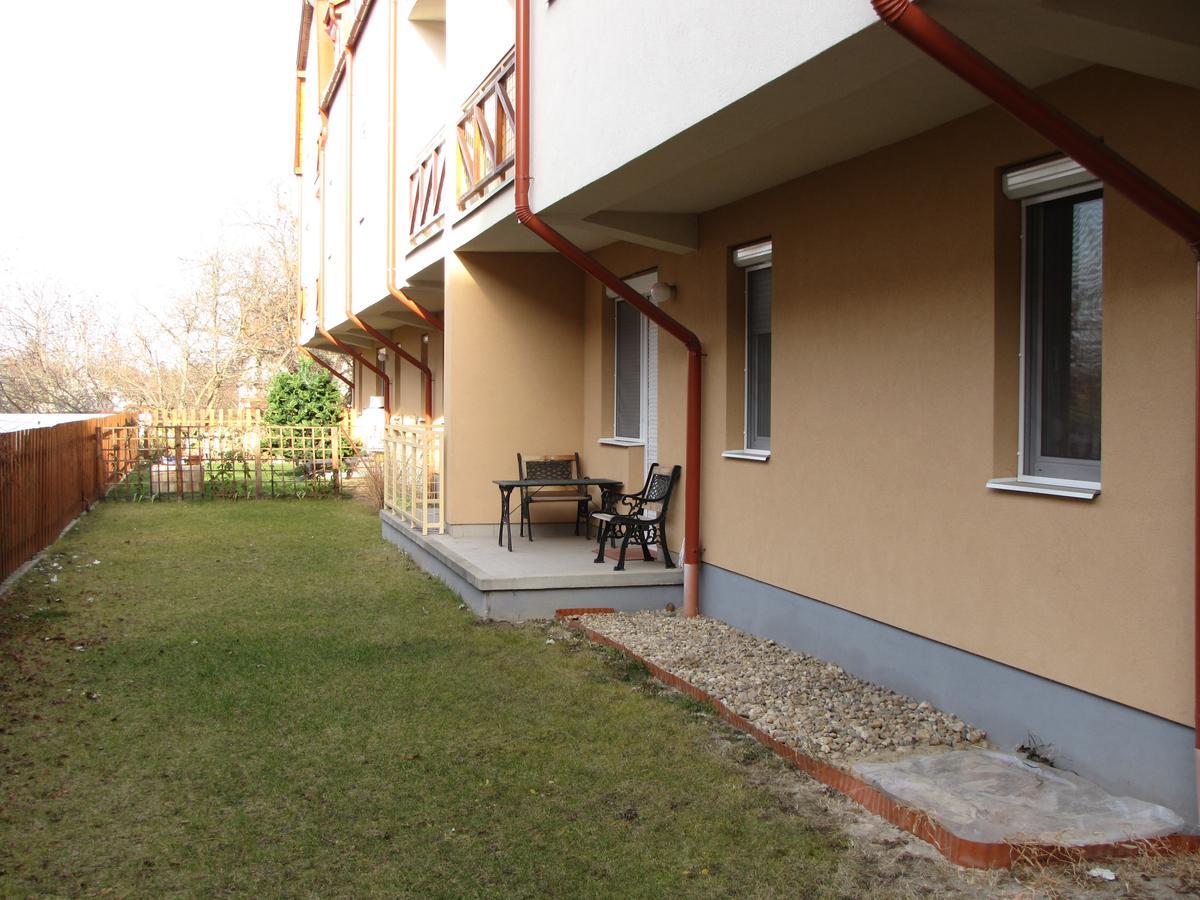 Zoli Apartmanok-Maya Koelcsey 34-36 Hajdúszoboszló Zewnętrze zdjęcie