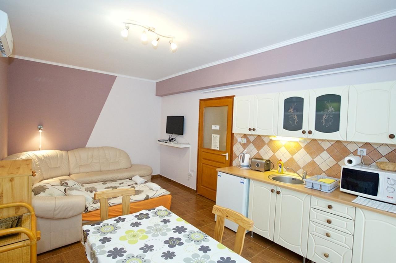 Zoli Apartmanok-Maya Koelcsey 34-36 Hajdúszoboszló Zewnętrze zdjęcie