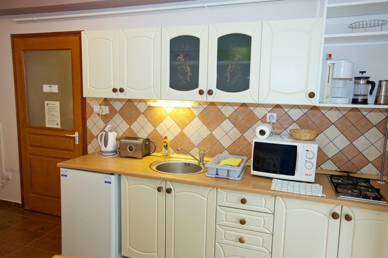 Zoli Apartmanok-Maya Koelcsey 34-36 Hajdúszoboszló Zewnętrze zdjęcie